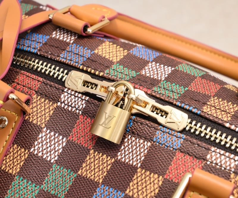 Thermal Louis Vuitton Travel Bags 79134