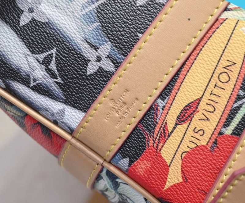 Casual Louis Vuitton Travel Bags 79133