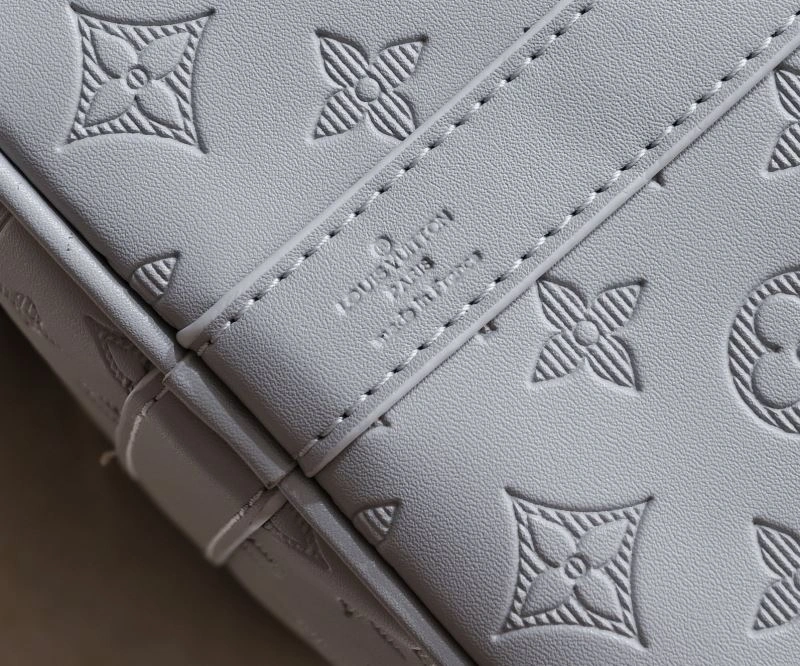 Upgraded Louis Vuitton Travel Bags 79111