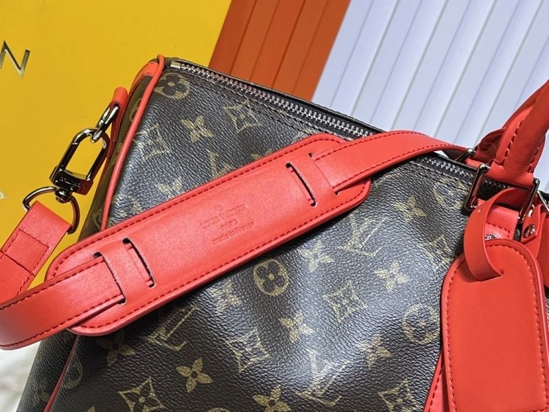 Louis Vuitton Travel Bags Refined 79105