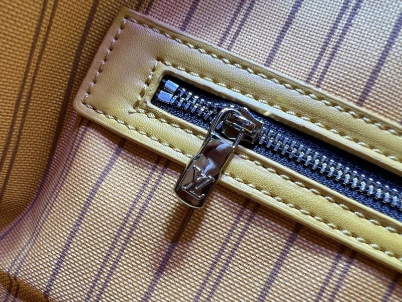 Louis Vuitton Travel Bags GoAnywhere 79098