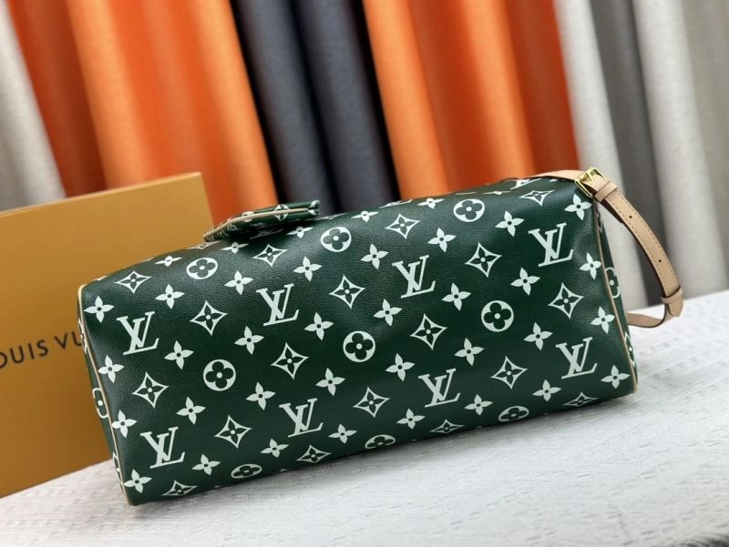Louis Vuitton Travel Bags Soft 79093