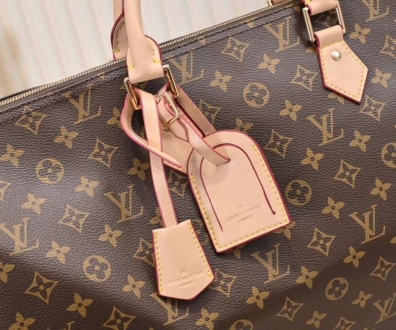 Stretchable Louis Vuitton Travel Bags 79077