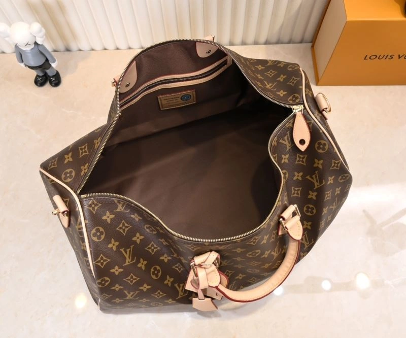 Stretchable Louis Vuitton Travel Bags 79077
