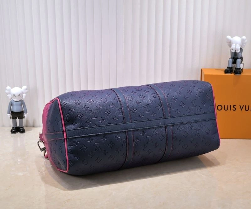 EyeCatching Louis Vuitton Travel Bags 79062
