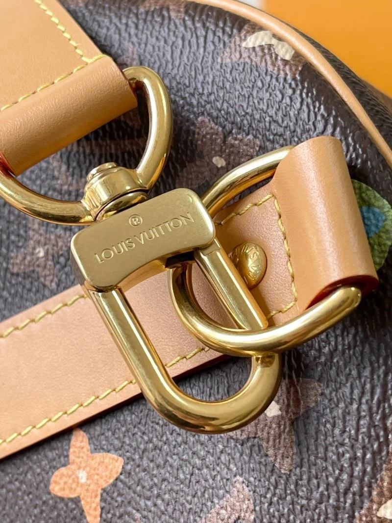 Comfortable Louis Vuitton Travel Bags 39335