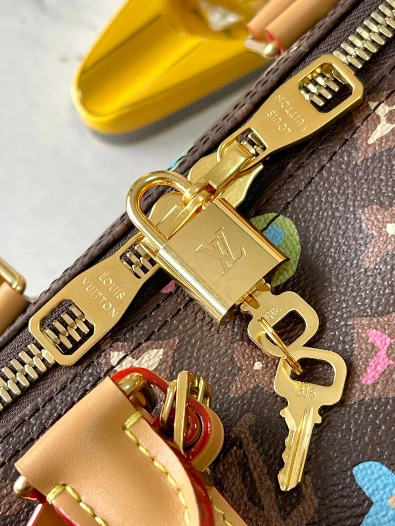 Comfortable Louis Vuitton Travel Bags 39335