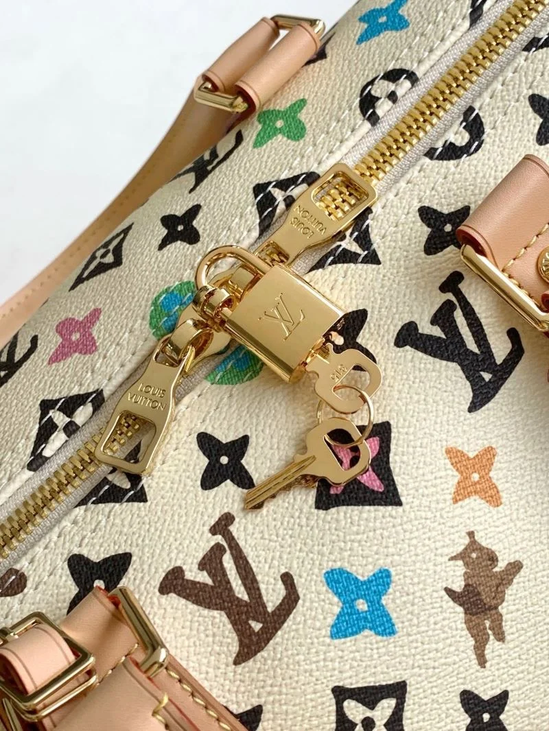 FashionForward Louis Vuitton Travel Bags 39094