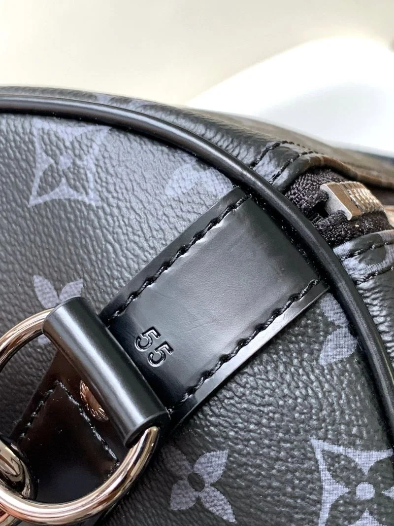 Practical Louis Vuitton Travel Bags 39090