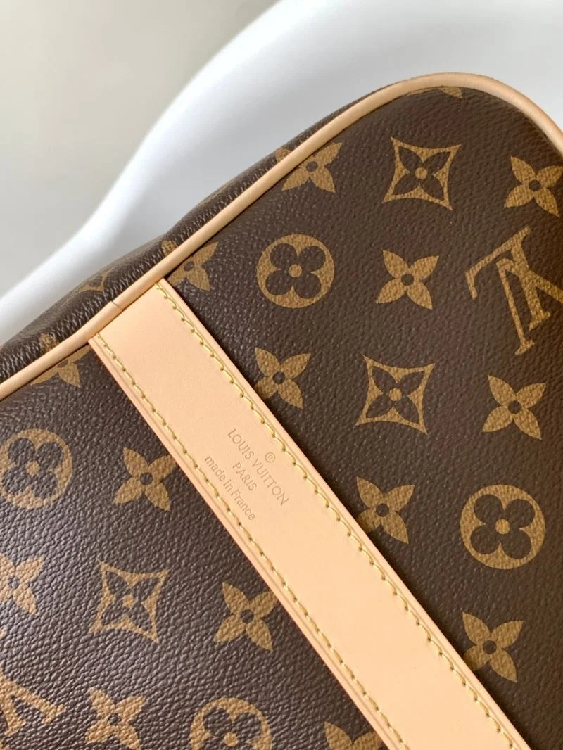 MultiPurpose Louis Vuitton Travel Bags 39083