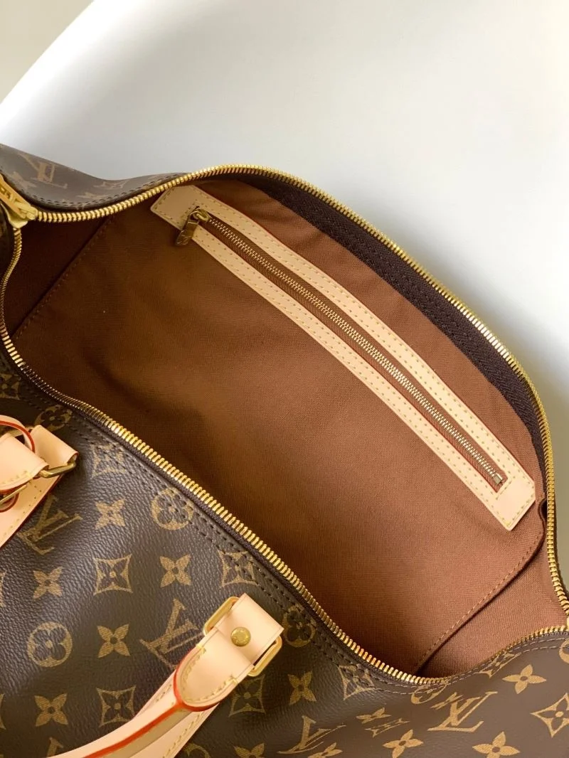 MultiPurpose Louis Vuitton Travel Bags 39083