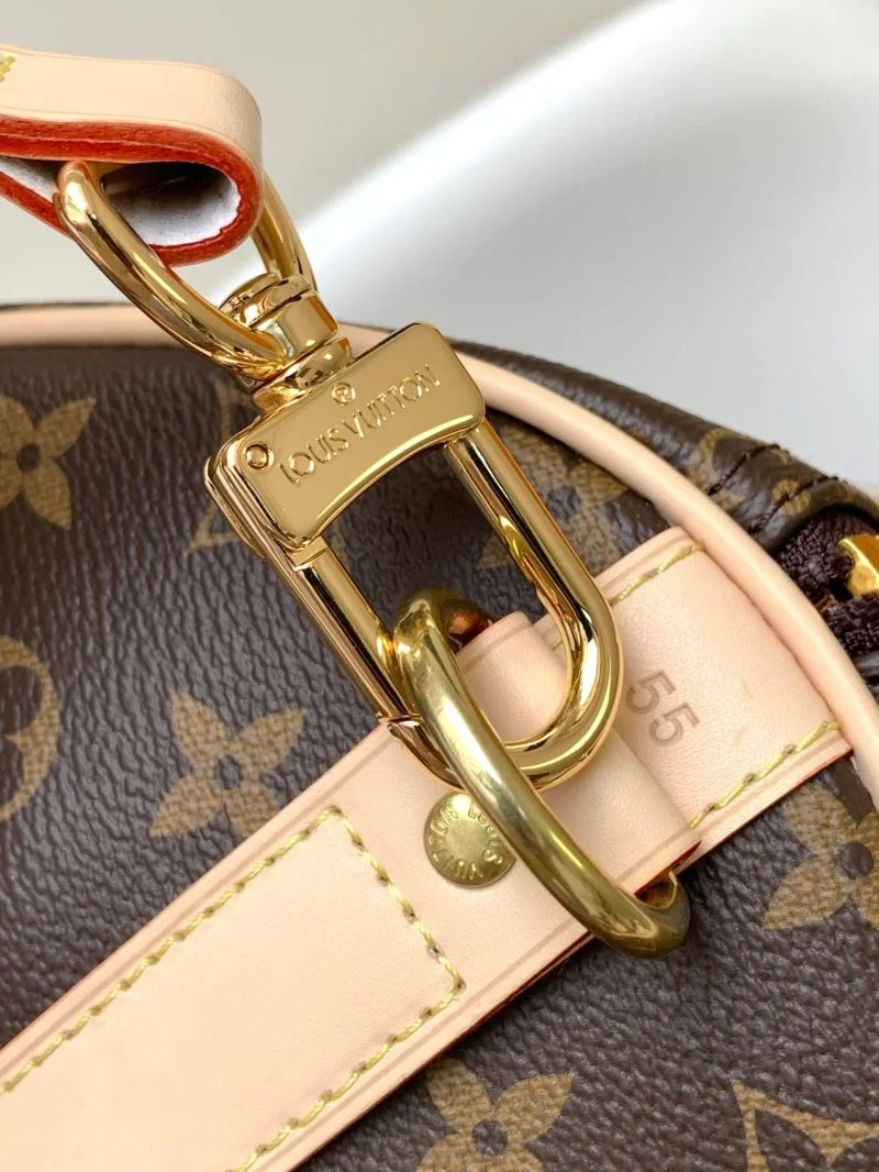 HighPerformance Louis Vuitton Travel Bags 39063