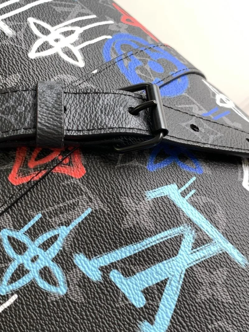 Louis Vuitton Travel Bags Casual 39061