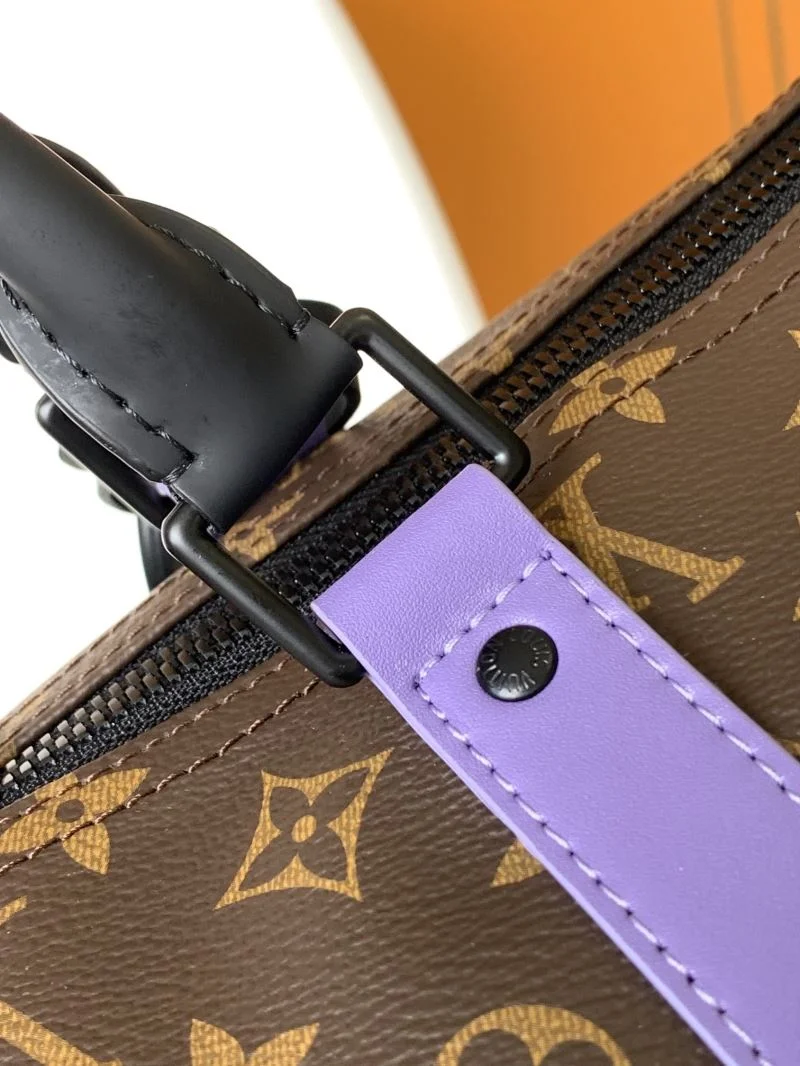 Louis Vuitton Travel Bags Trendy 39080