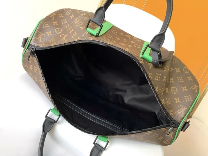 Louis Vuitton Travel Bags Bright 39082