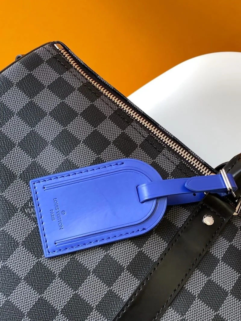 Louis Vuitton Travel Bags Practical 39074