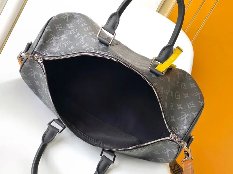 TechFriendly Louis Vuitton Travel Bags 39054