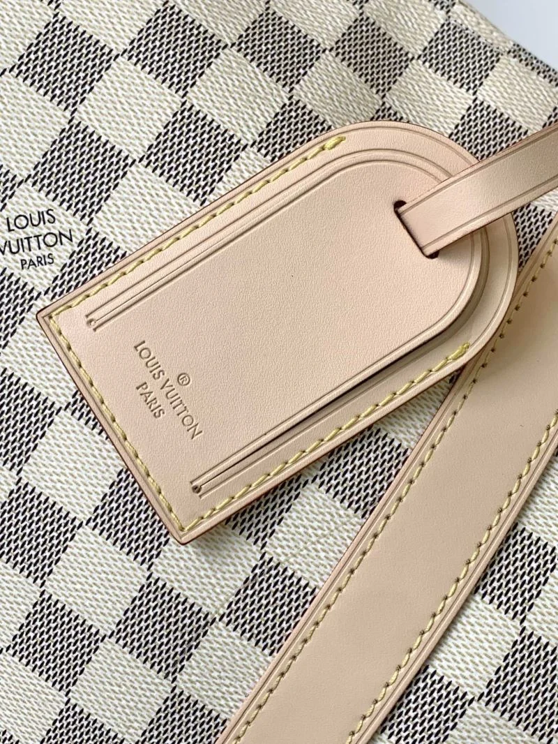 Louis Vuitton Travel Bags Durable 39053