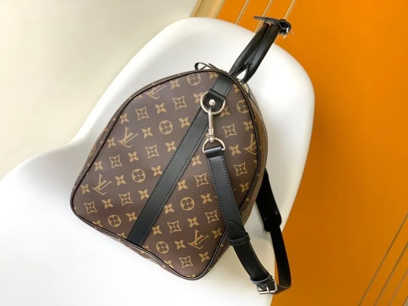 Effortless Louis Vuitton Travel Bags 39069