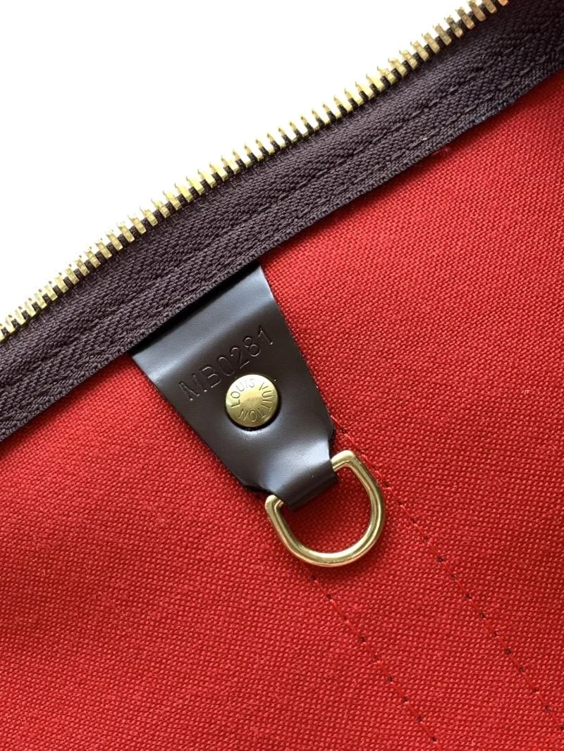 Classic Louis Vuitton Travel Bags 39065
