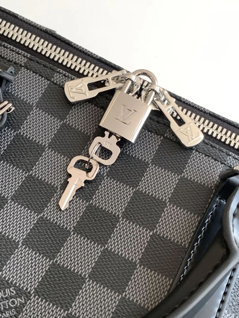 Durable Louis Vuitton Travel Bags 38941