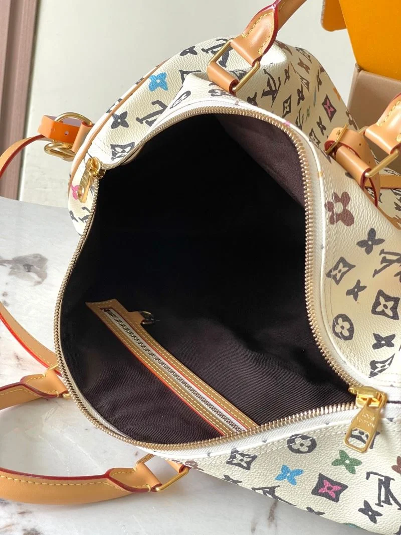 SmartChoice Louis Vuitton Travel Bags 38963