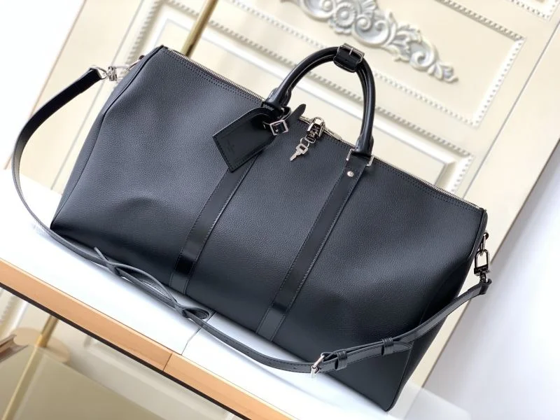 Bright Louis Vuitton Travel Bags 38958