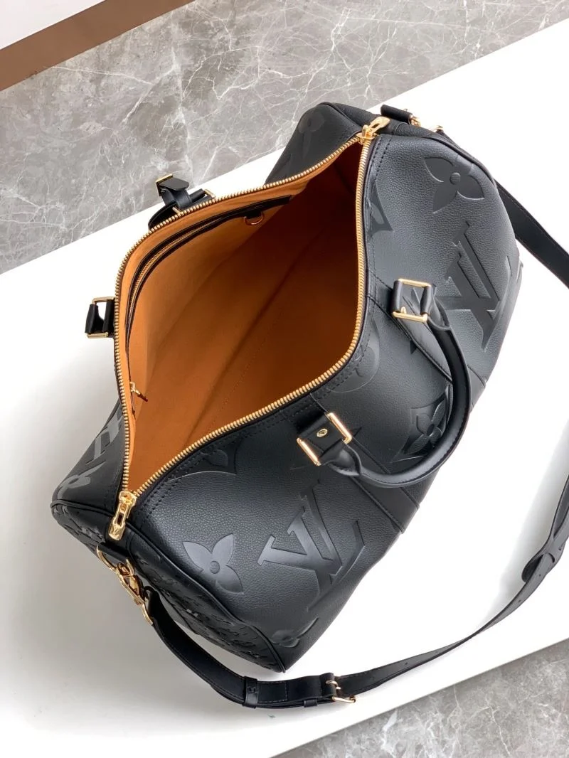 Louis Vuitton Travel Bags WellDesigned 38960