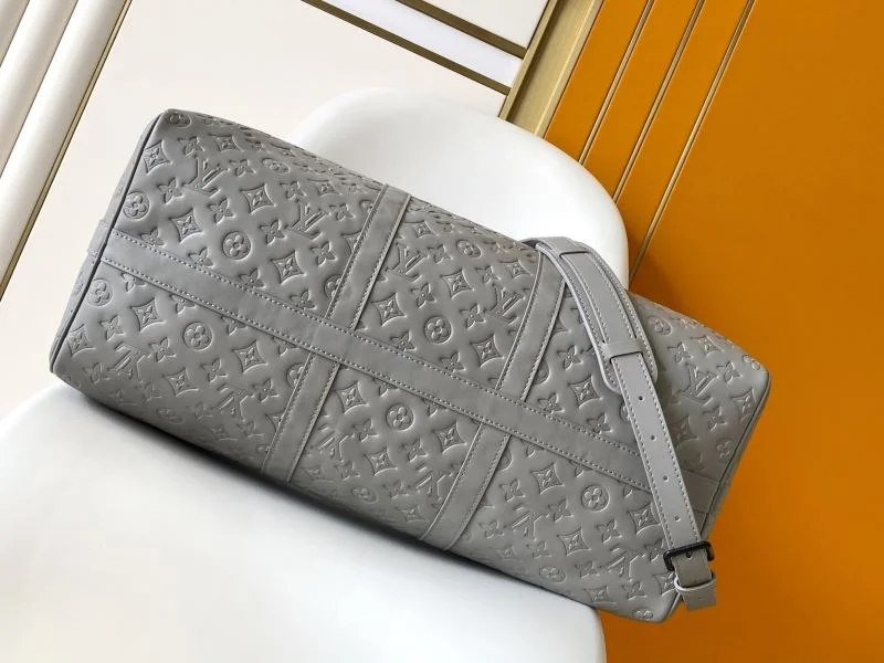 Vibrant Louis Vuitton Travel Bags 38744