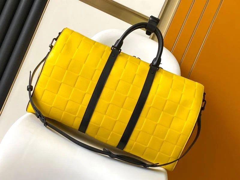 Resilient Louis Vuitton Travel Bags 38742