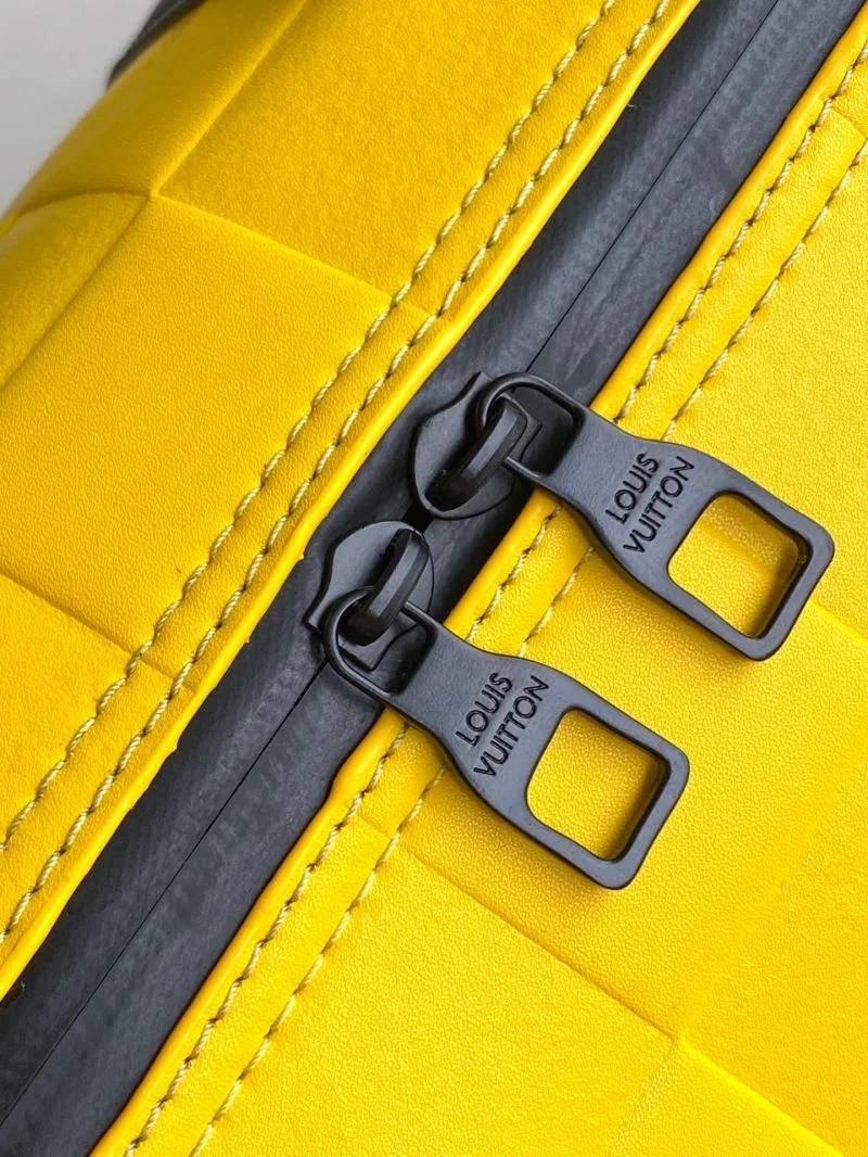 Resilient Louis Vuitton Travel Bags 38742