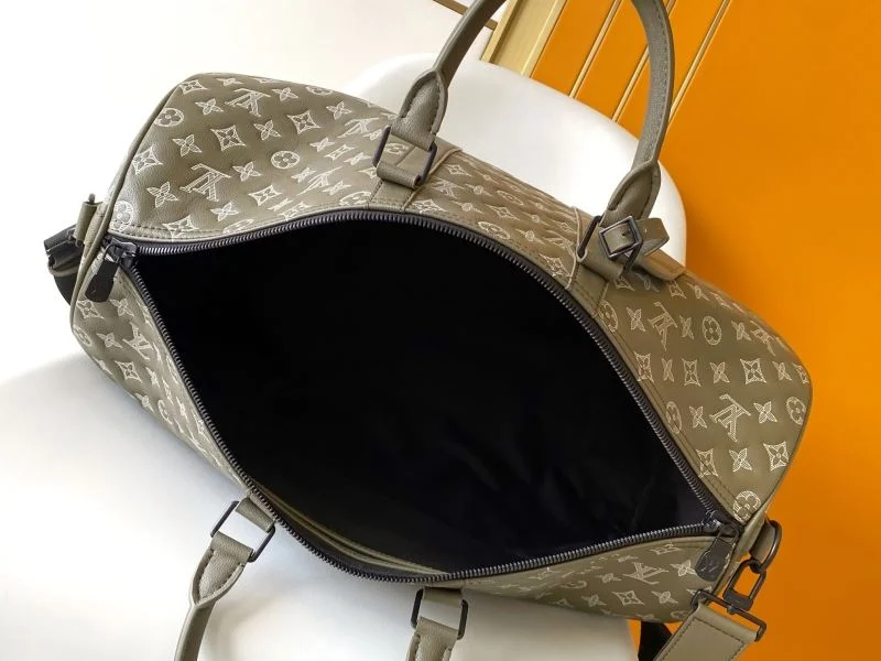 Bright Louis Vuitton Travel Bags 38736