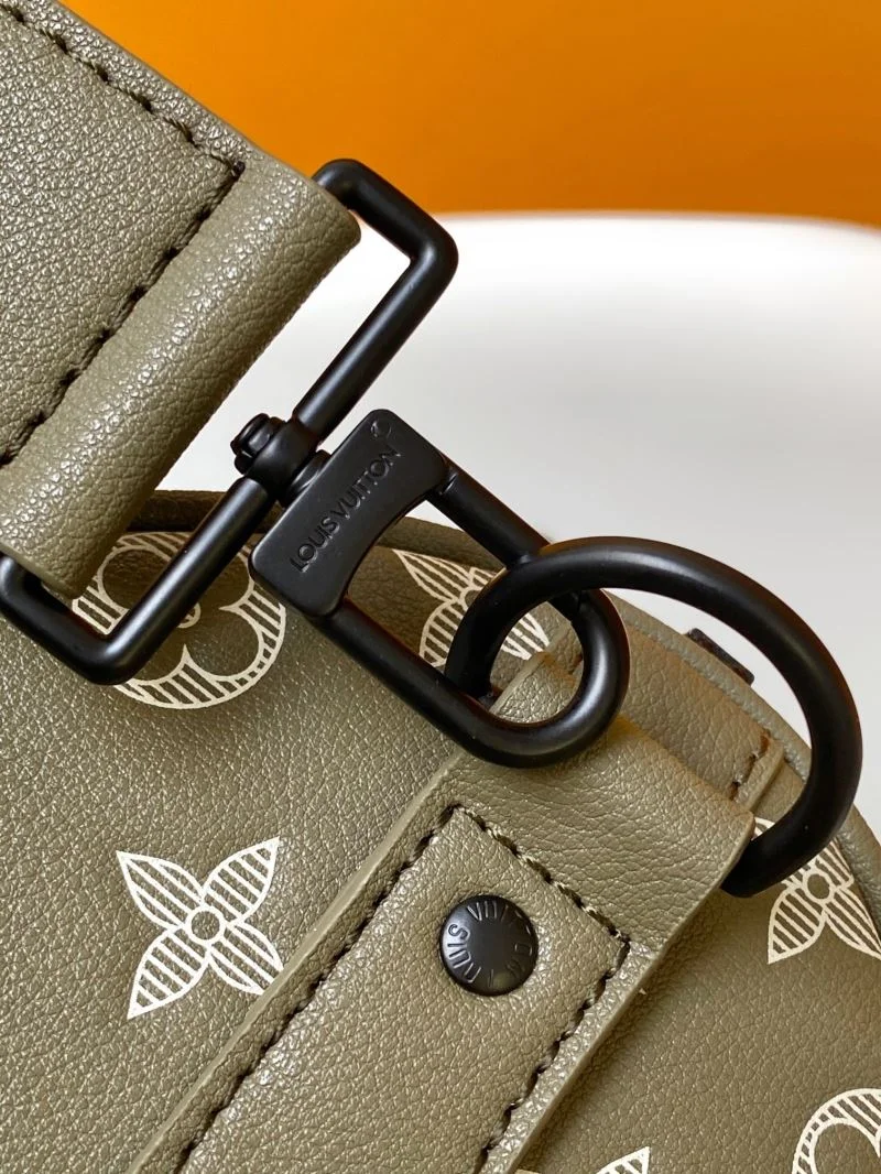 Bright Louis Vuitton Travel Bags 38736