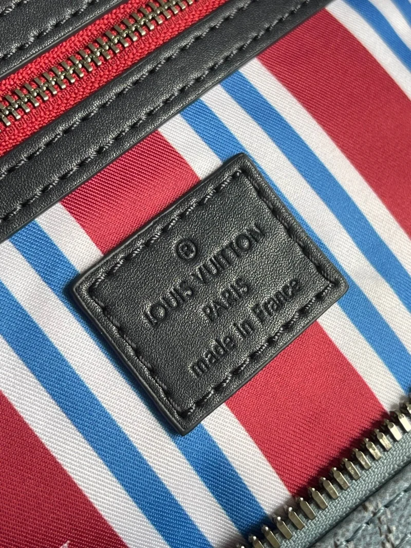 Louis Vuitton Travel Bags Supportive 38710