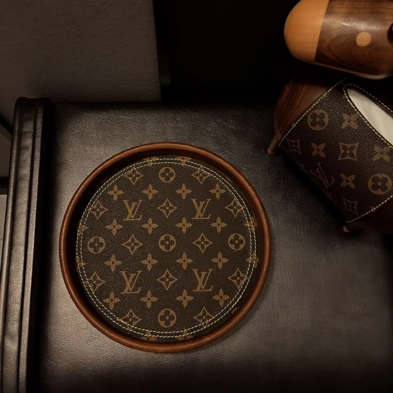 WellDesigned Louis Vuitton Trays 274763
