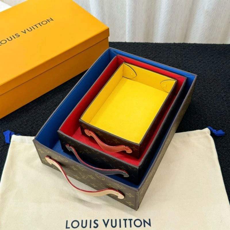 Louis Vuitton Trays Sophisticated 274749