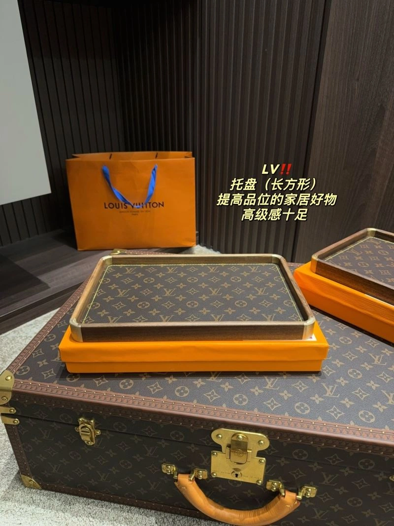 Tailored Louis Vuitton Trays 274745