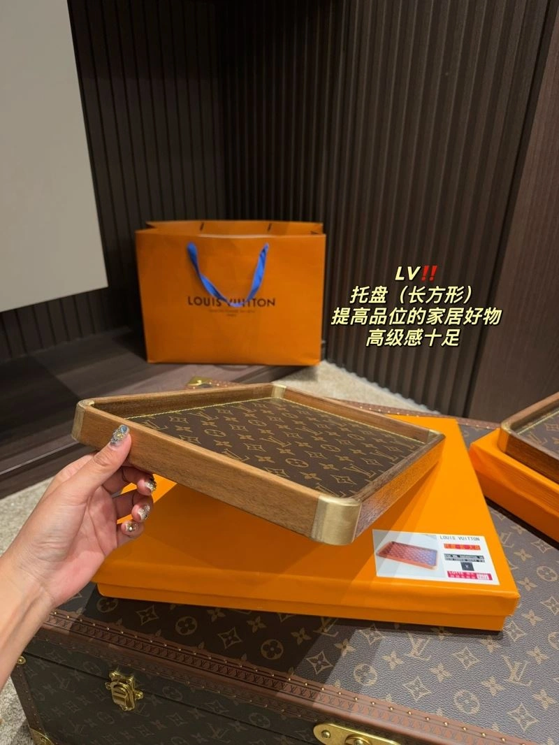 Tailored Louis Vuitton Trays 274745