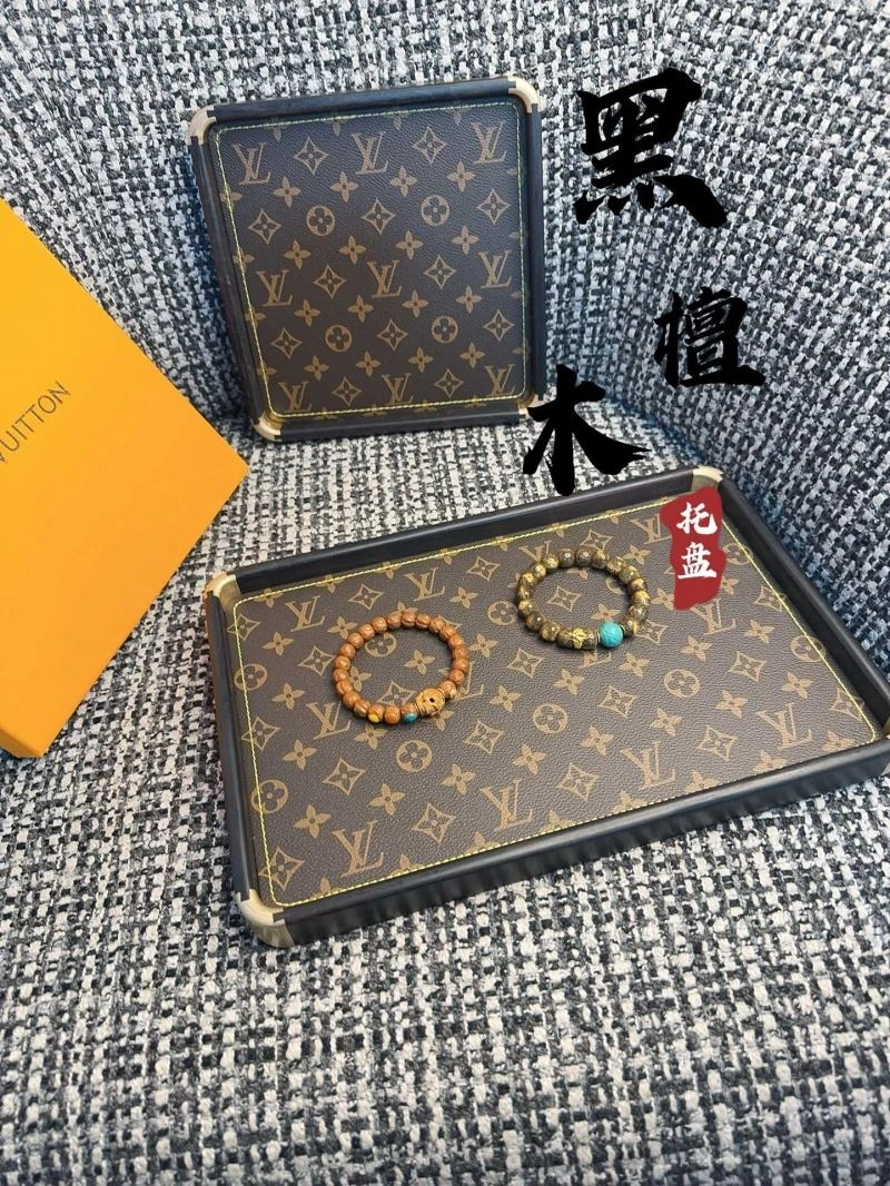 Louis Vuitton Trays StreetReady 274746
