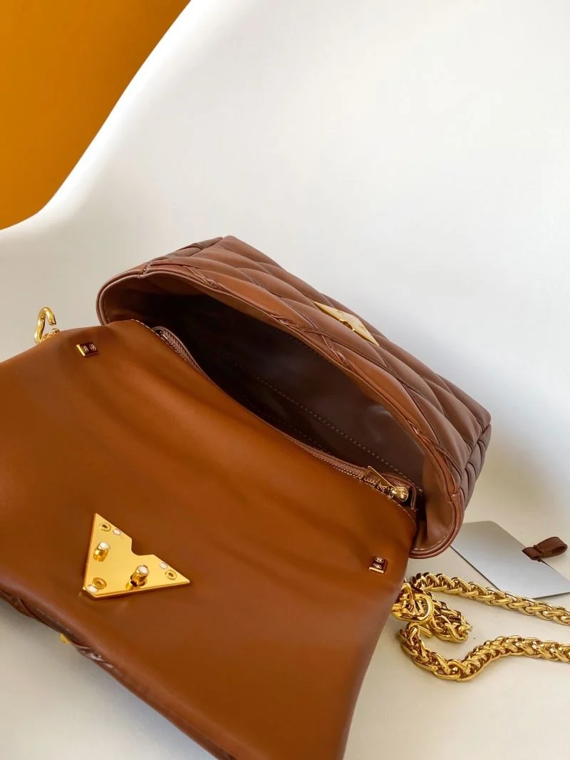 Louis Vuitton Twist Bags Sustainable 43234
