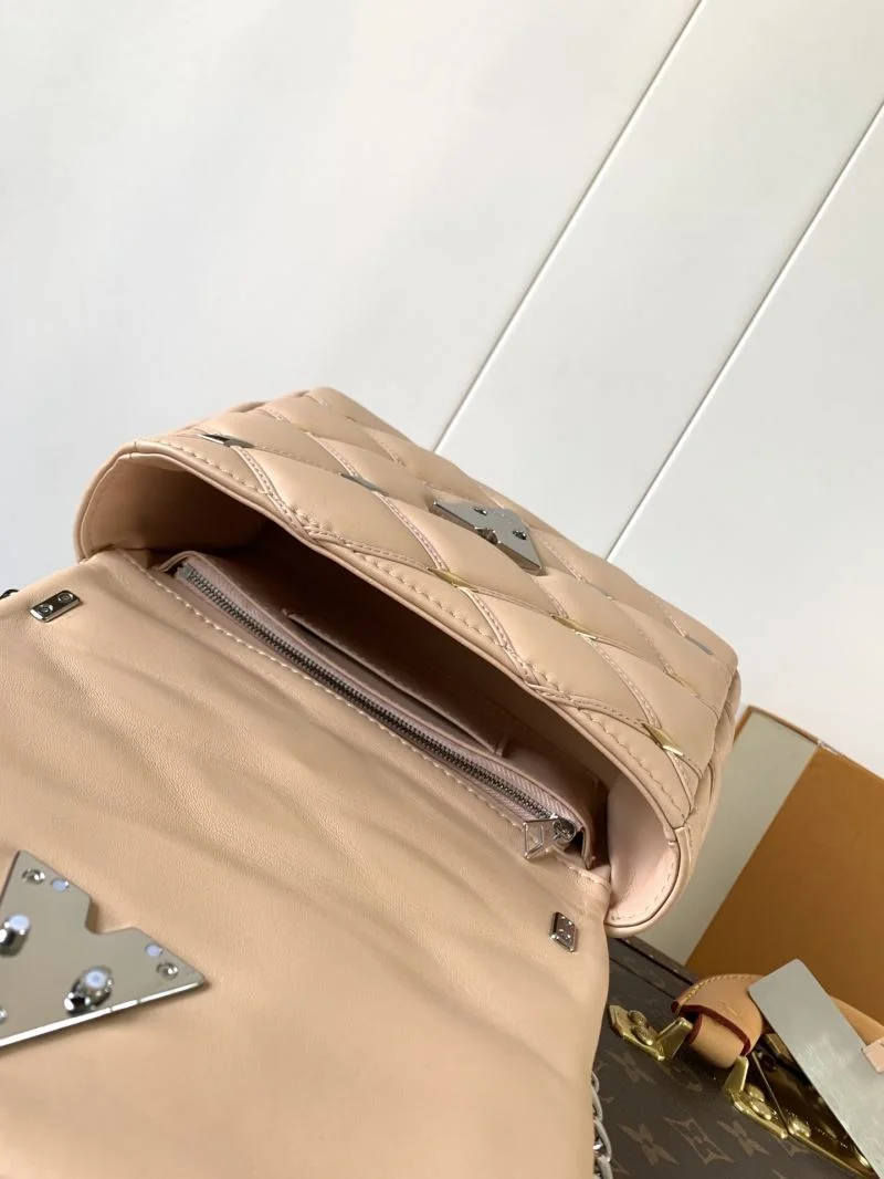 Louis Vuitton Twist Bags SmartChoice 43226