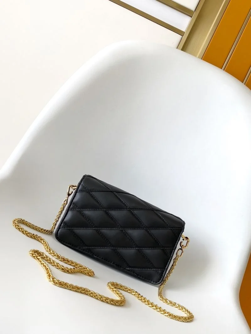 Trendy Louis Vuitton Twist Bags 42139