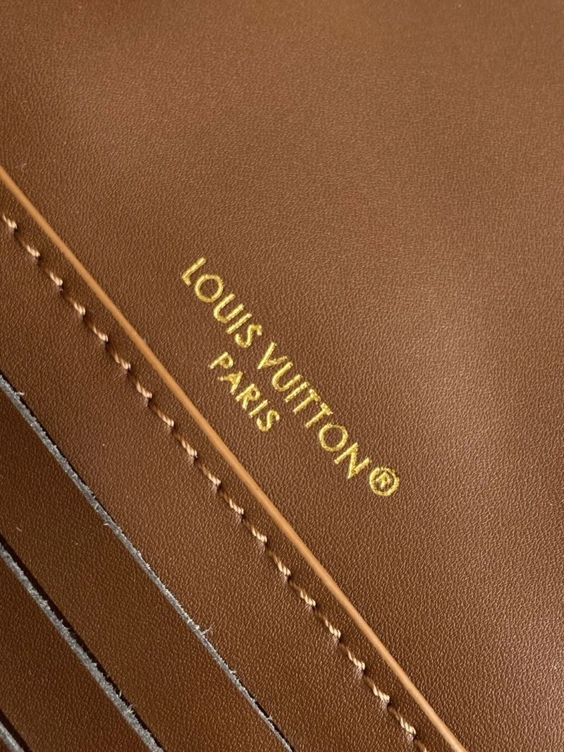 EyeCatching Louis Vuitton Twist Bags 42133