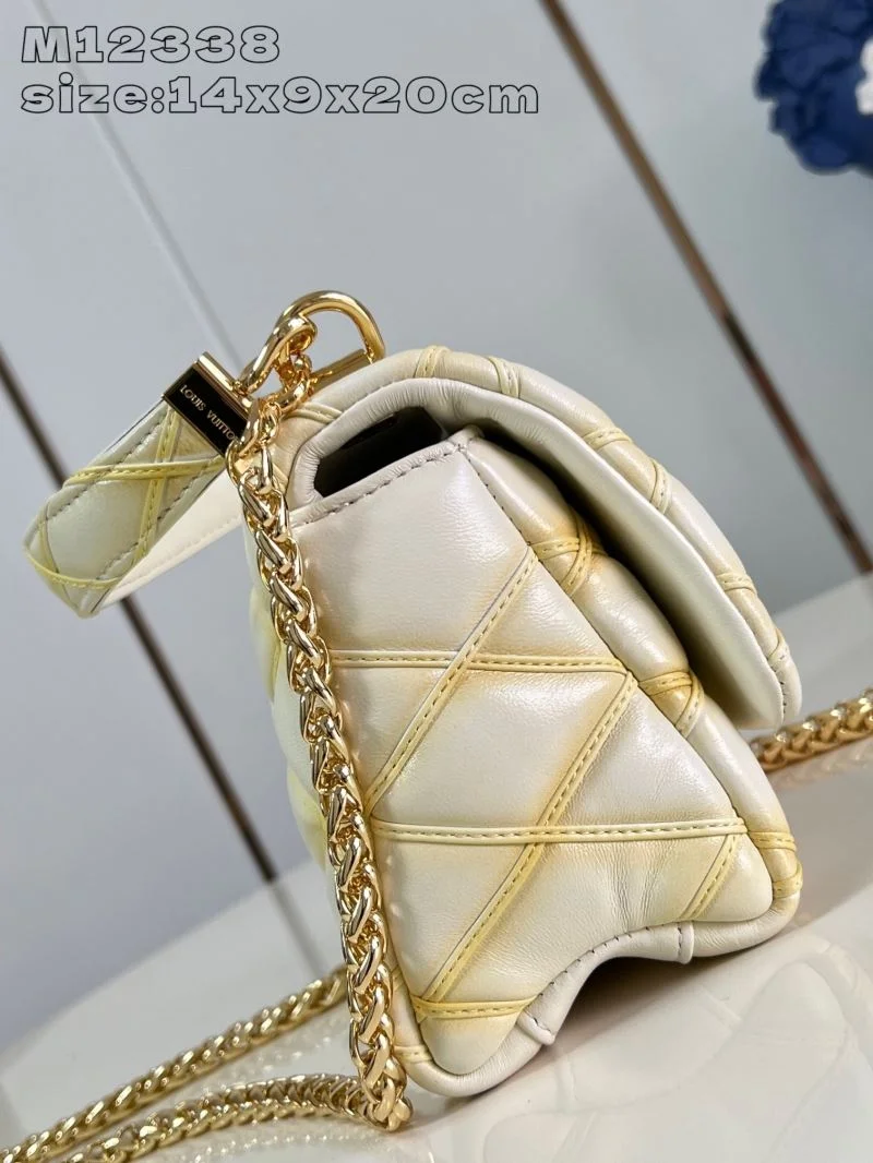WeatherProof Louis Vuitton Twist Bags 41052