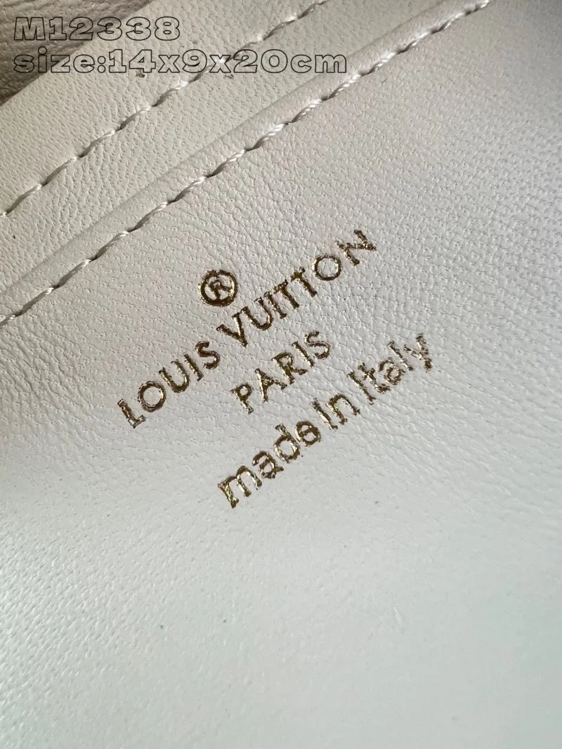WeatherProof Louis Vuitton Twist Bags 41052