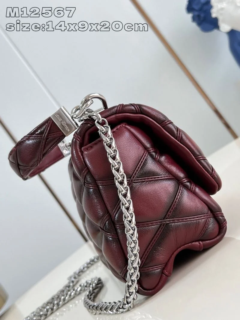 Effortless Louis Vuitton Twist Bags 40972