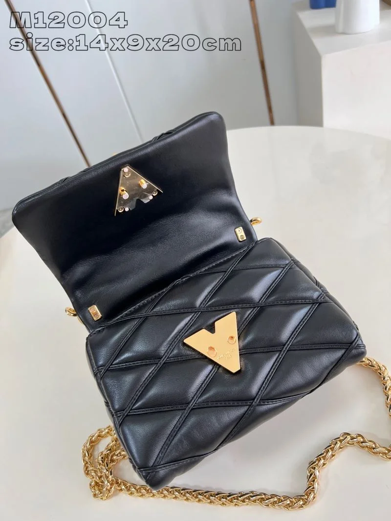 Louis Vuitton Twist Bags Unisex 40970