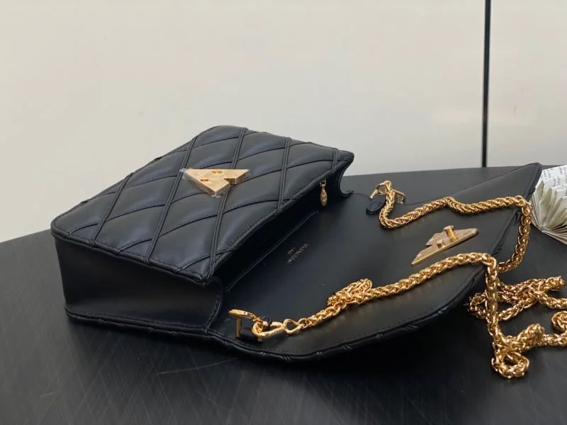 Louis Vuitton Twist Bags Lightweight 41019