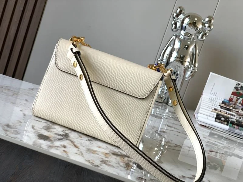 UrbanChic Louis Vuitton Twist Bags 39348
