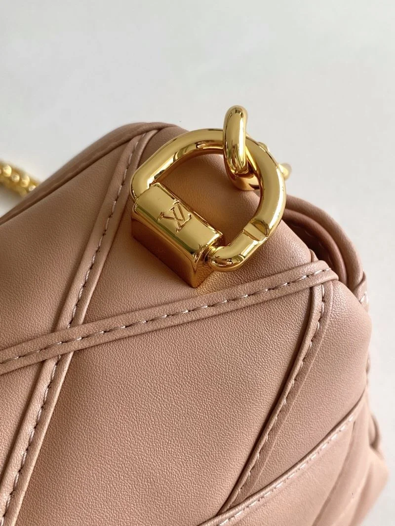 Louis Vuitton Twist Bags Fashionable 39042